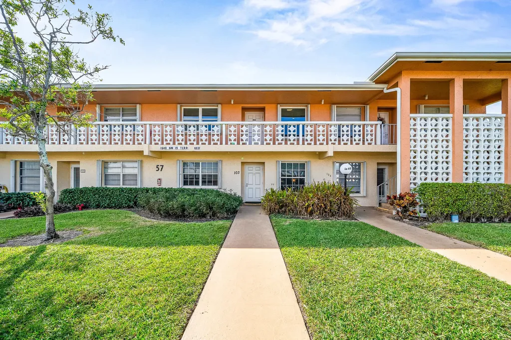 1640 NW 19th Terrace Delray Beach FL 33445