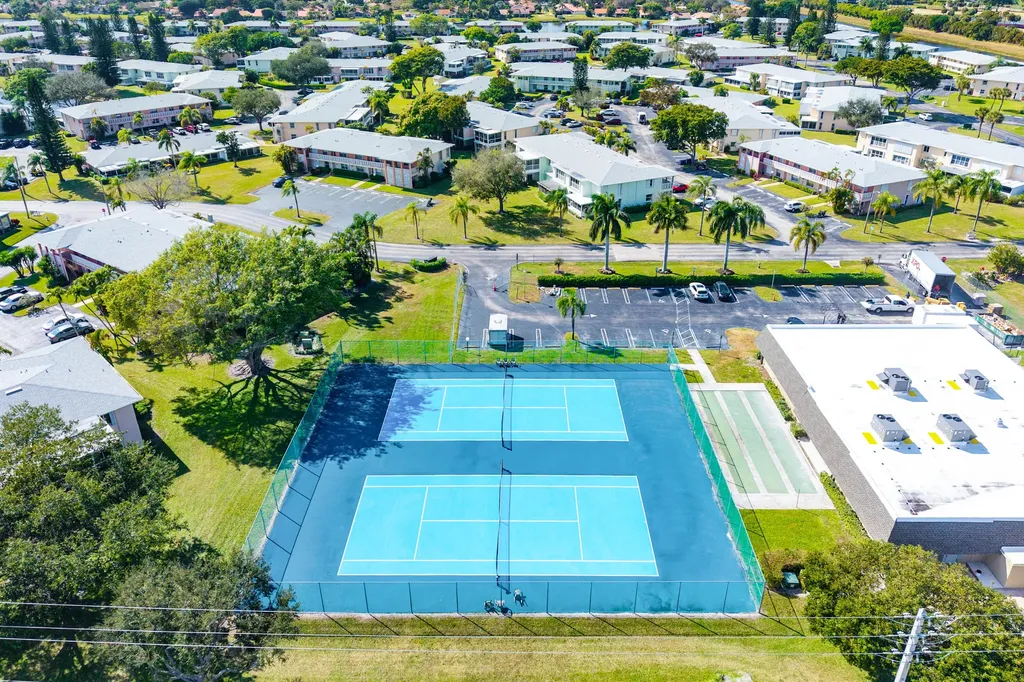 1640 NW 19th Terrace Delray Beach FL 33445