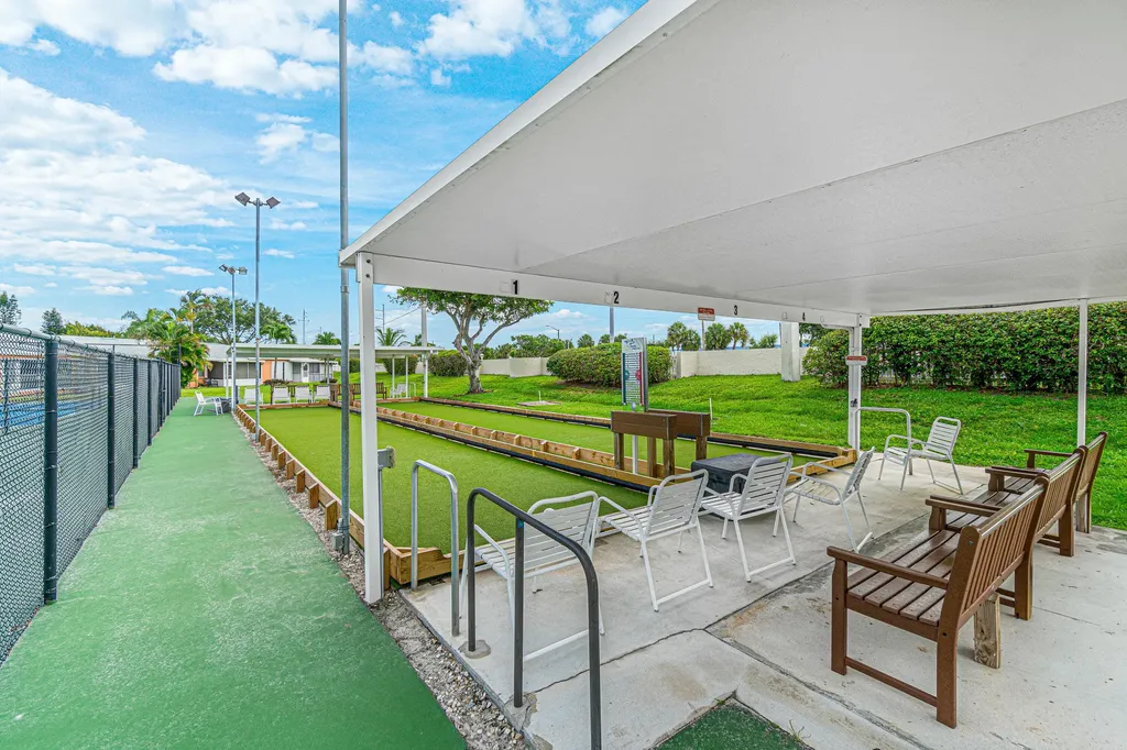 1640 NW 19th Terrace Delray Beach FL 33445