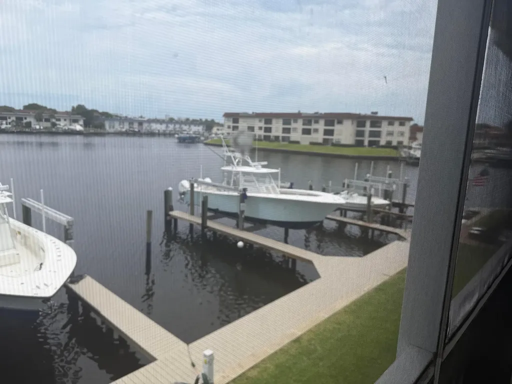 400 Northlake Court North Palm Beach FL 33408