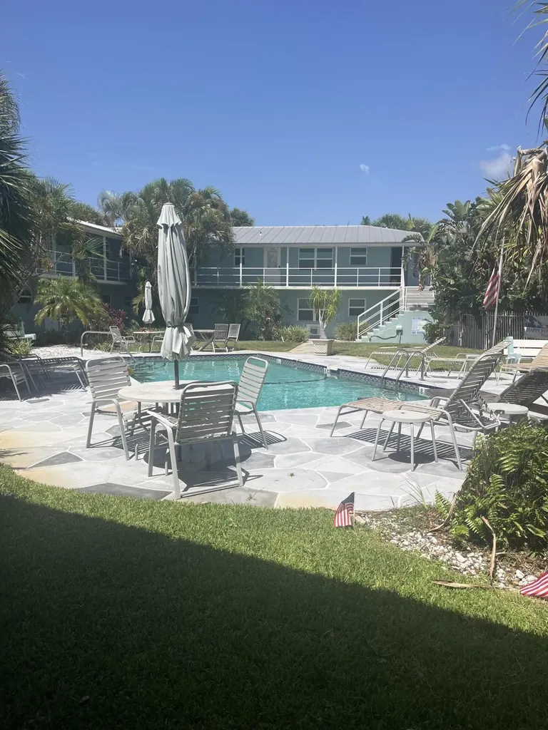 400 Northlake Court North Palm Beach FL 33408