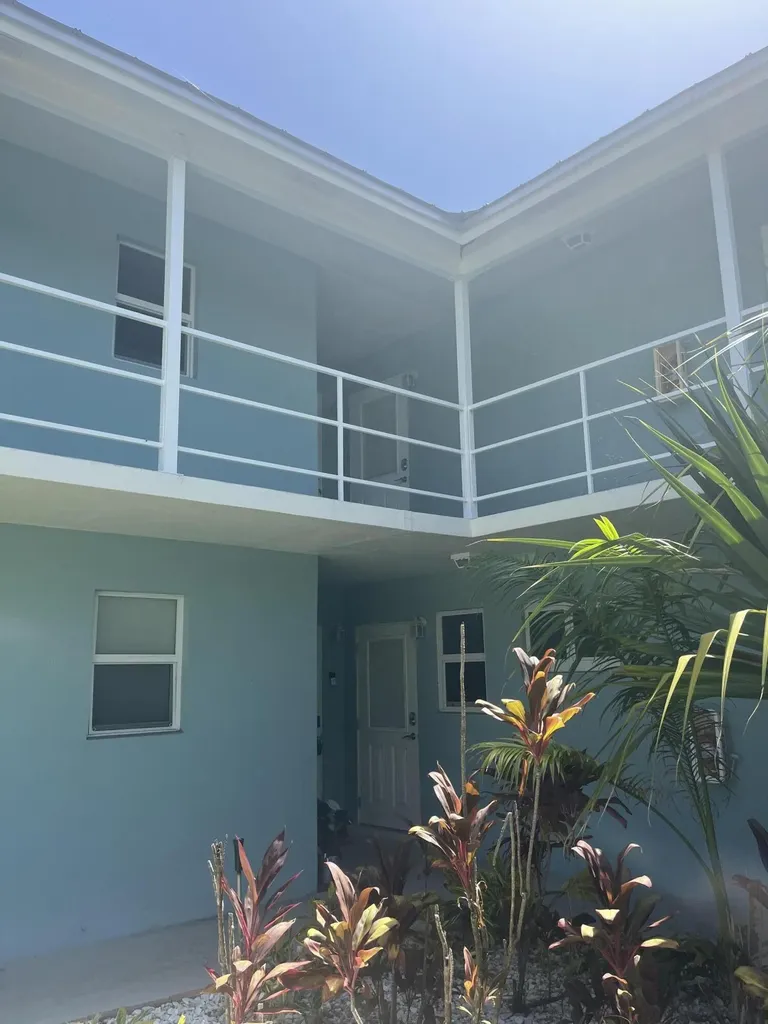 400 Northlake Court North Palm Beach FL 33408