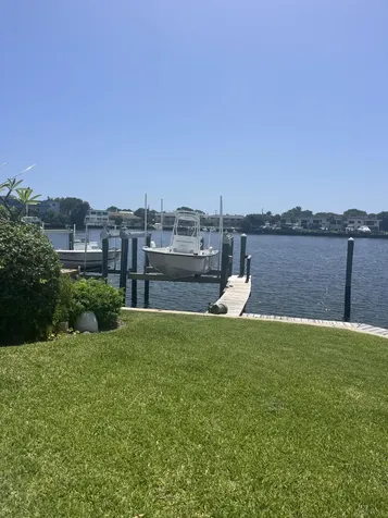 400 Northlake Court North Palm Beach FL 33408