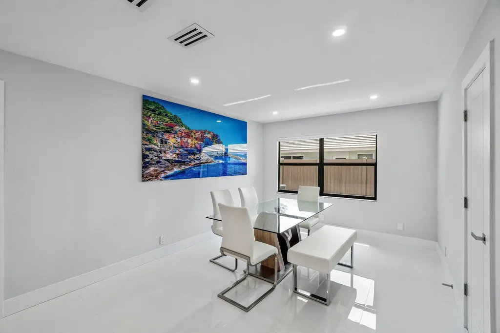 820 SW 16th Street Boca Raton FL 33486