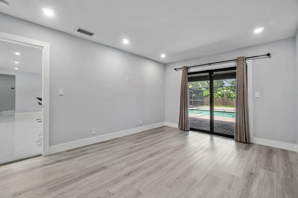 820 SW 16th Street Boca Raton FL 33486