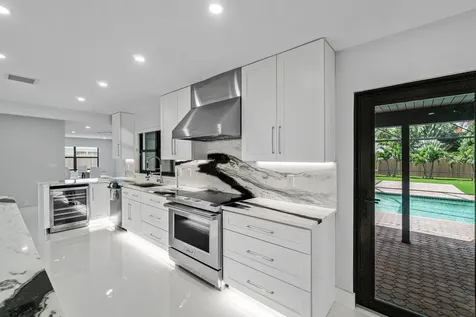 820 SW 16th Street Boca Raton FL 33486