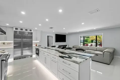 820 SW 16th Street Boca Raton FL 33486