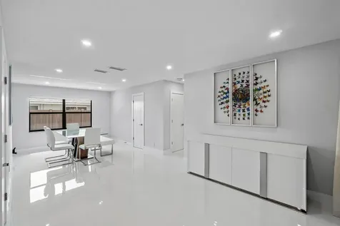 820 SW 16th Street Boca Raton FL 33486