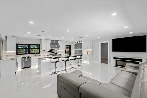 820 SW 16th Street Boca Raton FL 33486