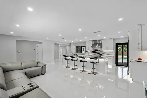 820 SW 16th Street Boca Raton FL 33486