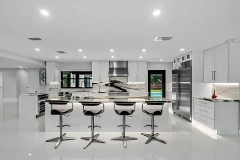 820 SW 16th Street Boca Raton FL 33486