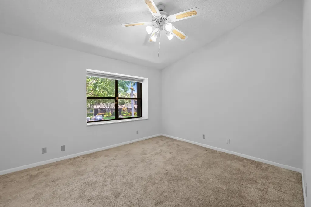 4586 Carambola Circle S Coconut Creek FL 33066