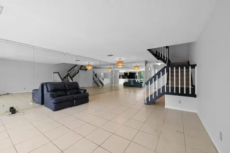 4586 Carambola Circle S Coconut Creek FL 33066