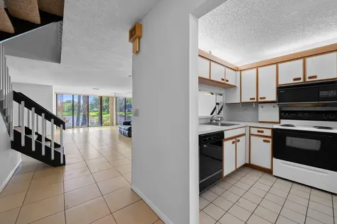 4586 Carambola Circle S Coconut Creek FL 33066