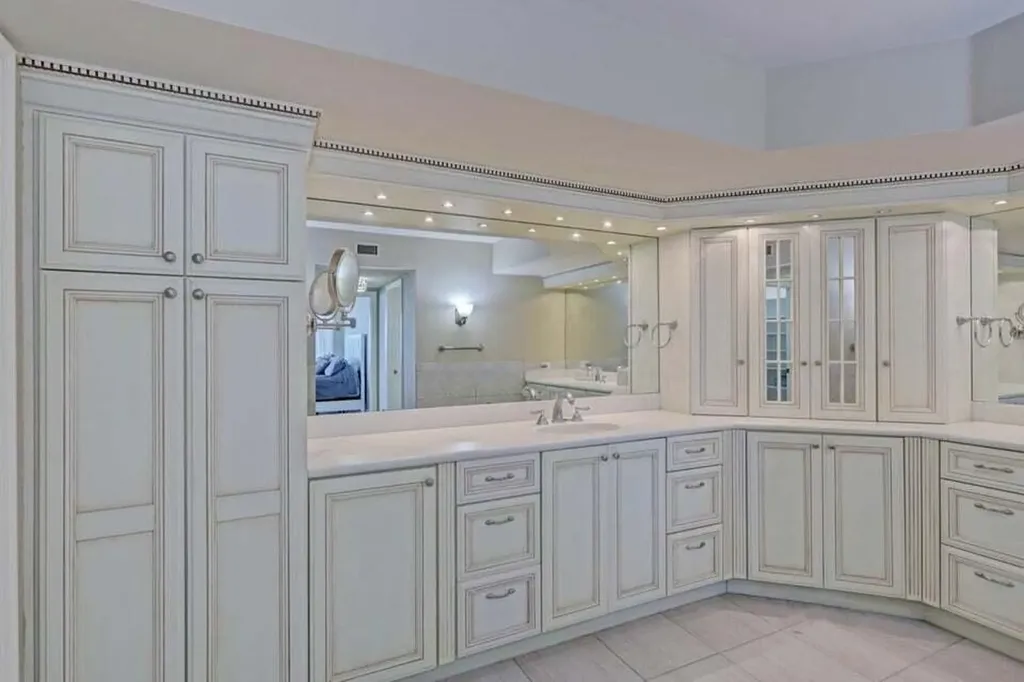 5380 N Ocean Drive Riviera Beach FL 33404