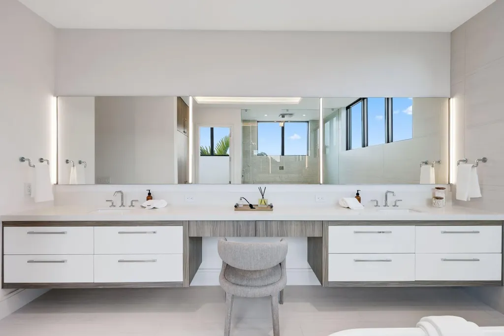 340 Grove Place Delray Beach FL 33444