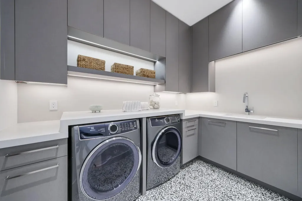 340 Grove Place Delray Beach FL 33444