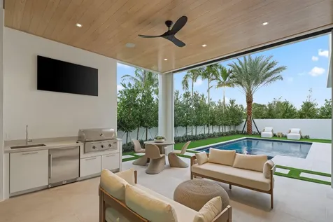 340 Grove Place Delray Beach FL 33444