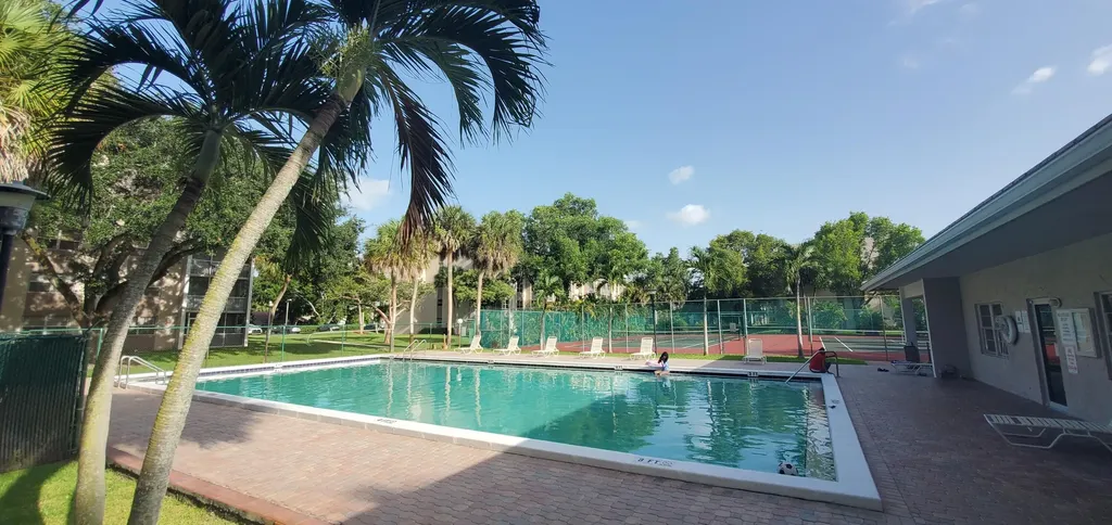 1100 NW 87th Avenue Coral Springs FL 33071