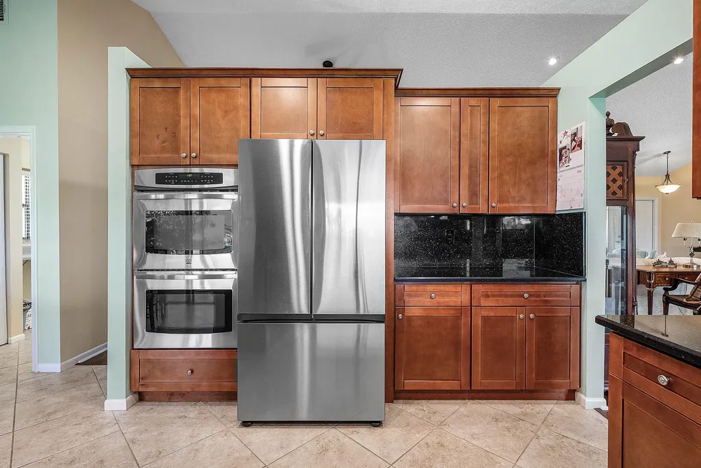 9295 Sun Pointe Drive Boynton Beach FL 33437