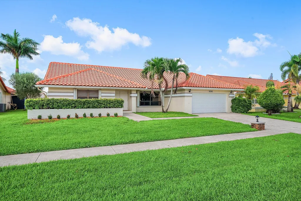 9295 Sun Pointe Drive Boynton Beach FL 33437