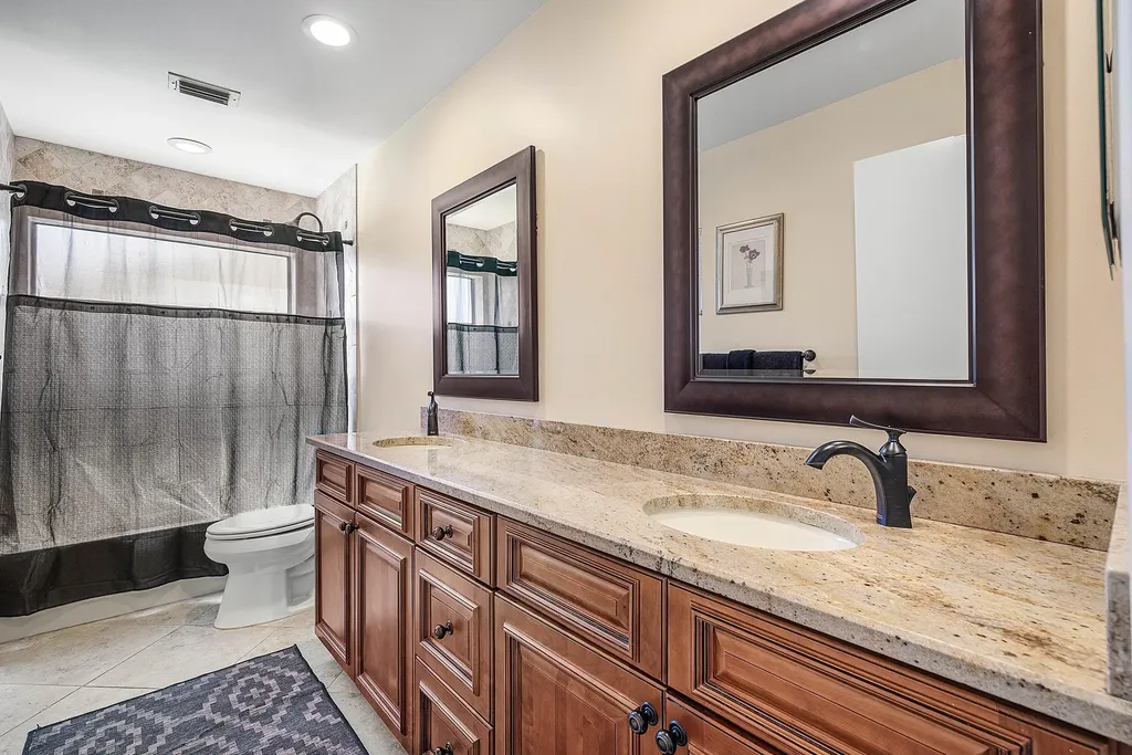 9295 Sun Pointe Drive Boynton Beach FL 33437