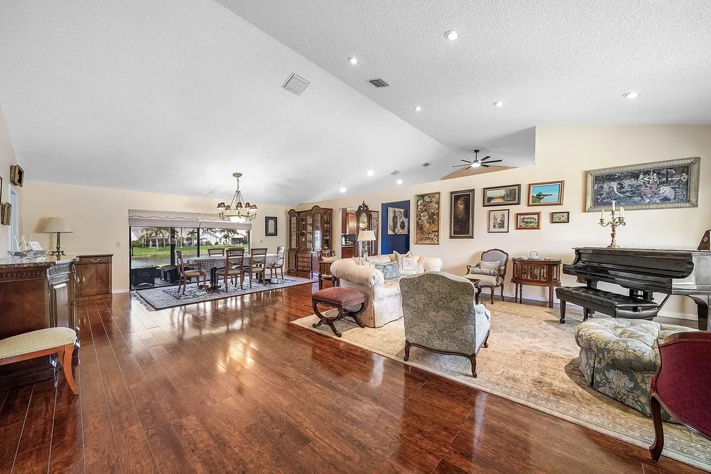 9295 Sun Pointe Drive Boynton Beach FL 33437