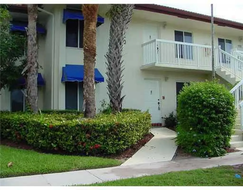 320 NW 67th Street Boca Raton FL 33487