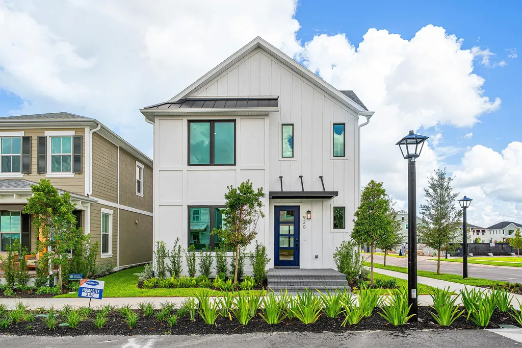 920 SW Newfield Avenue Palm City FL 34990
