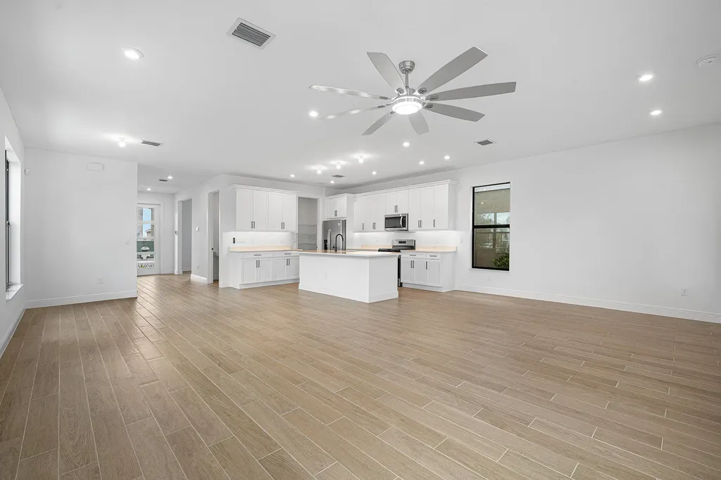 920 SW Newfield Avenue Palm City FL 34990