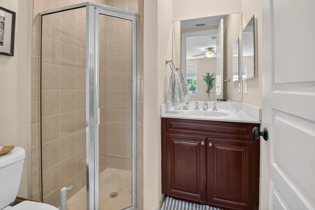 1054 E Heritage Club Circle Delray Beach FL 33483