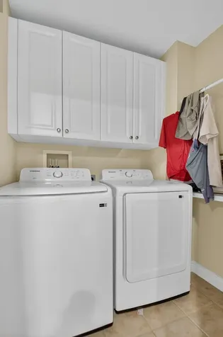 1054 E Heritage Club Circle Delray Beach FL 33483