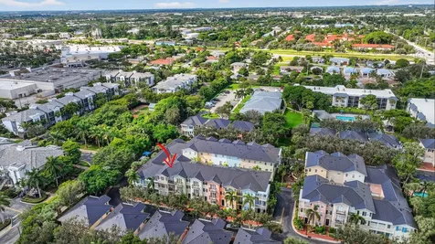 1054 E Heritage Club Circle Delray Beach FL 33483