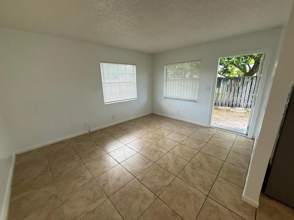 1941 NW 14th Avenue Fort Lauderdale FL 33311