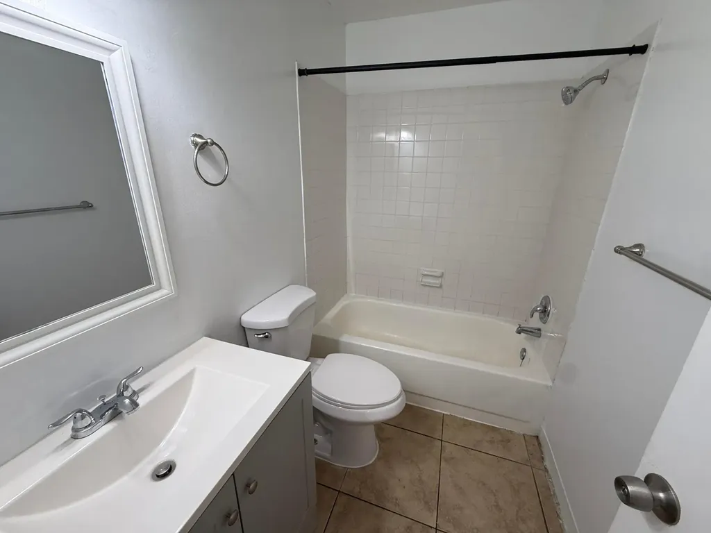 1941 NW 14th Avenue Fort Lauderdale FL 33311