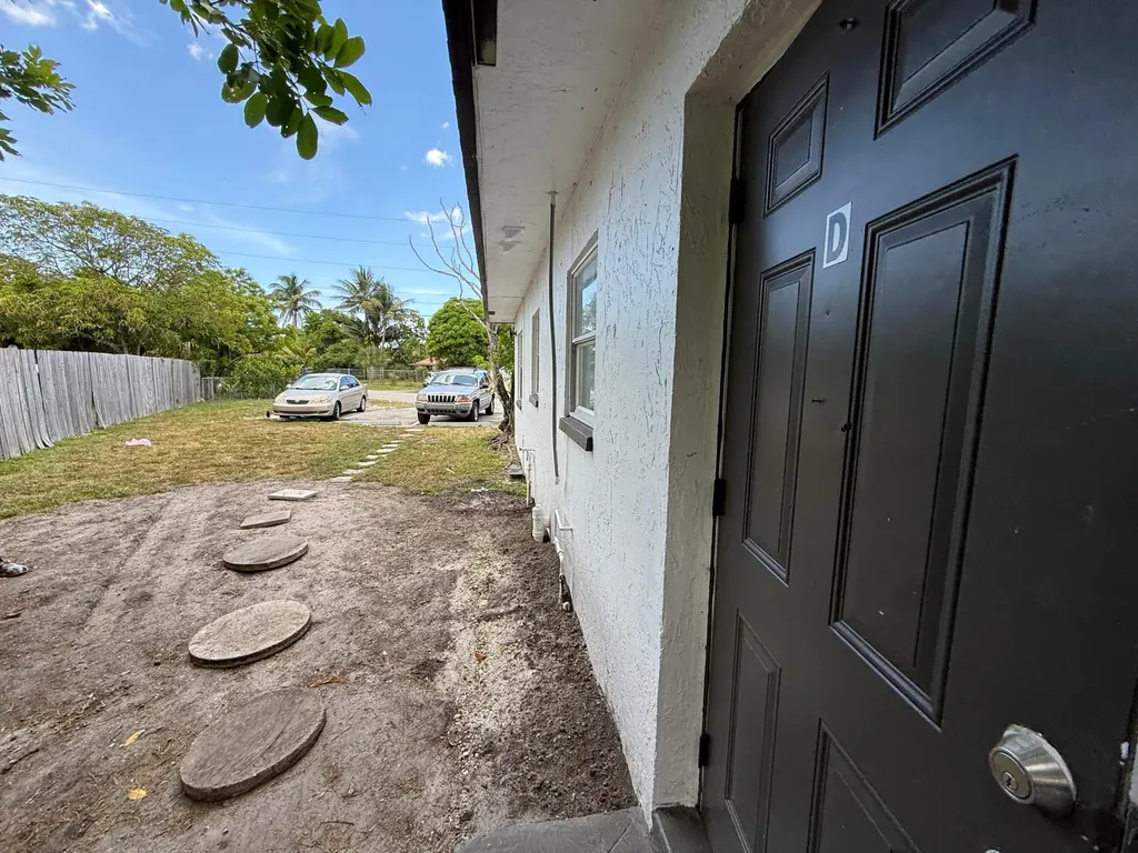 1941 NW 14th Avenue Fort Lauderdale FL 33311