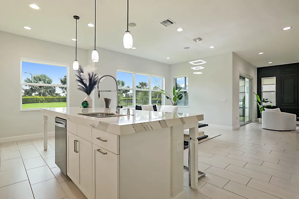 16088 Orchard Drive The Acreage FL 33470