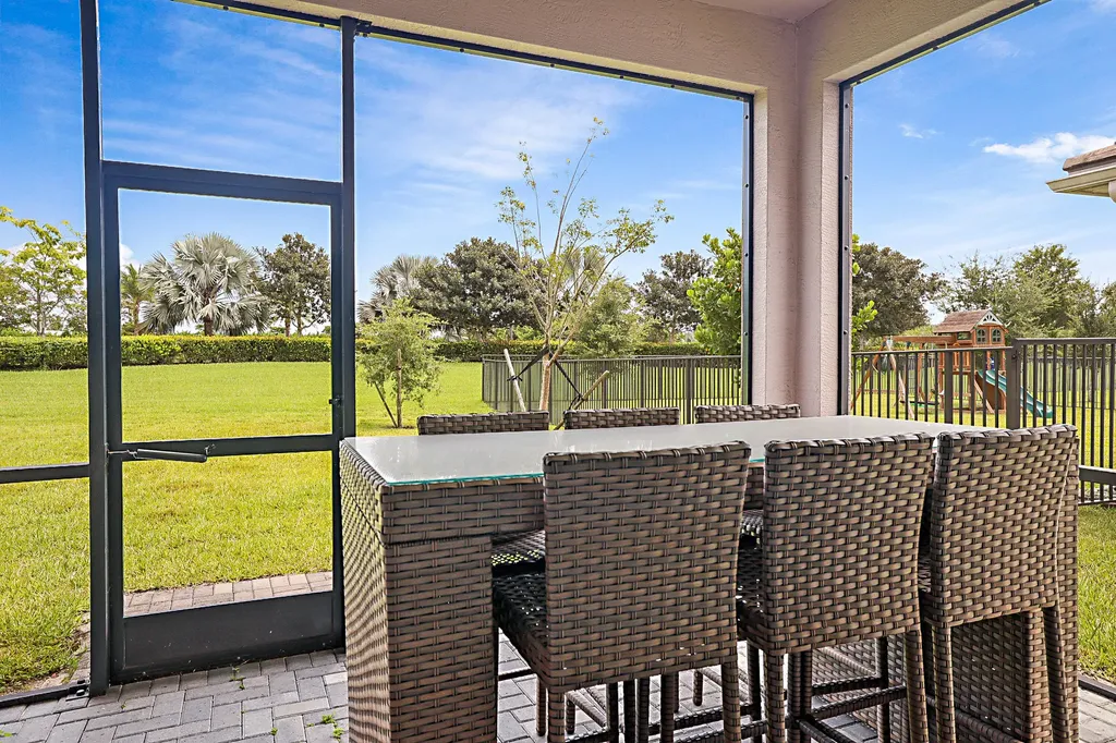 16088 Orchard Drive The Acreage FL 33470