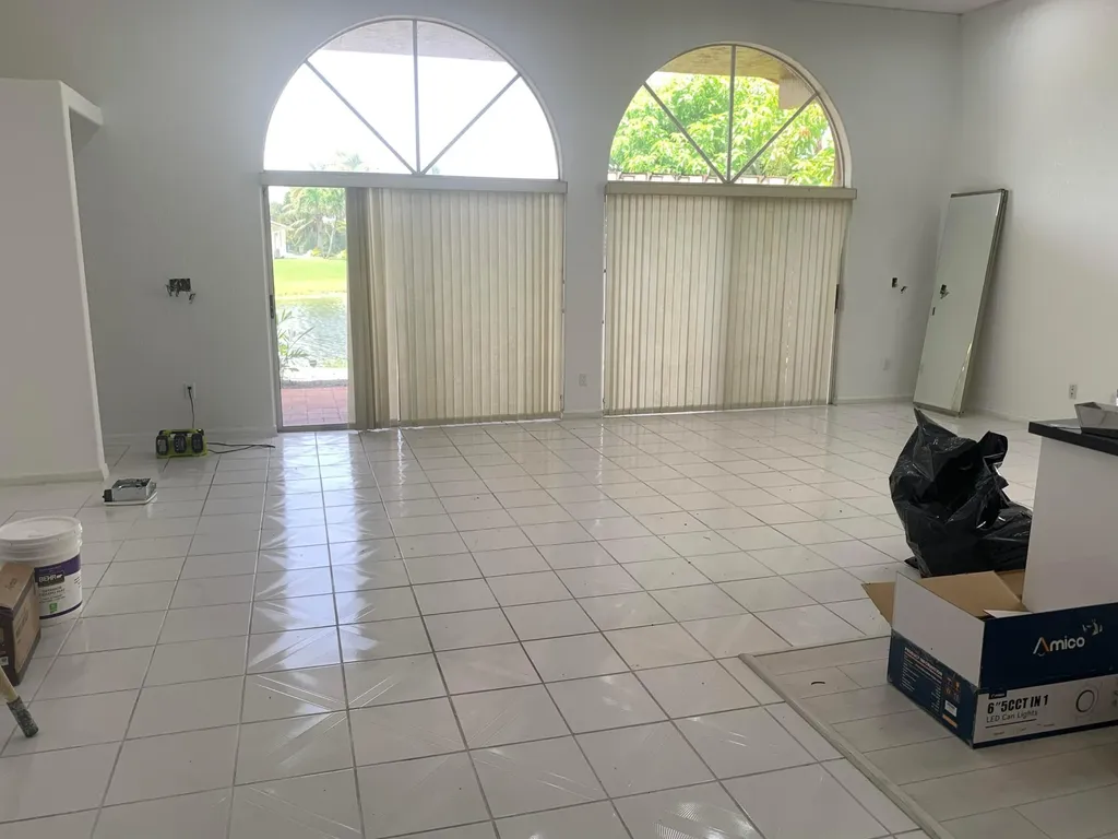 11585 N Quayside Drive Cooper City FL 33026
