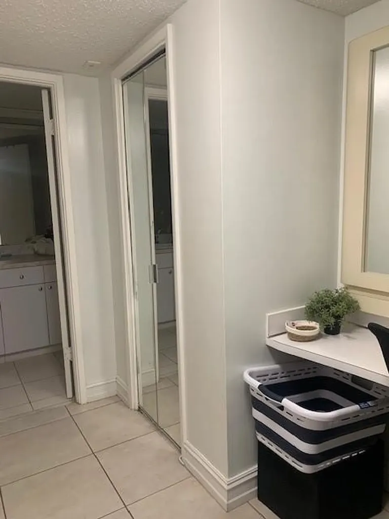 2850 N Palm Aire Drive Pompano Beach FL 33069
