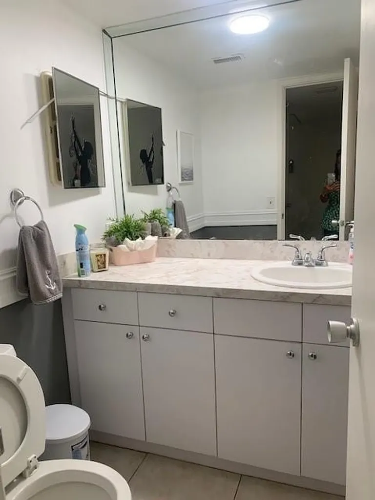 2850 N Palm Aire Drive Pompano Beach FL 33069