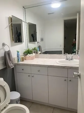 2850 N Palm Aire Drive Pompano Beach FL 33069