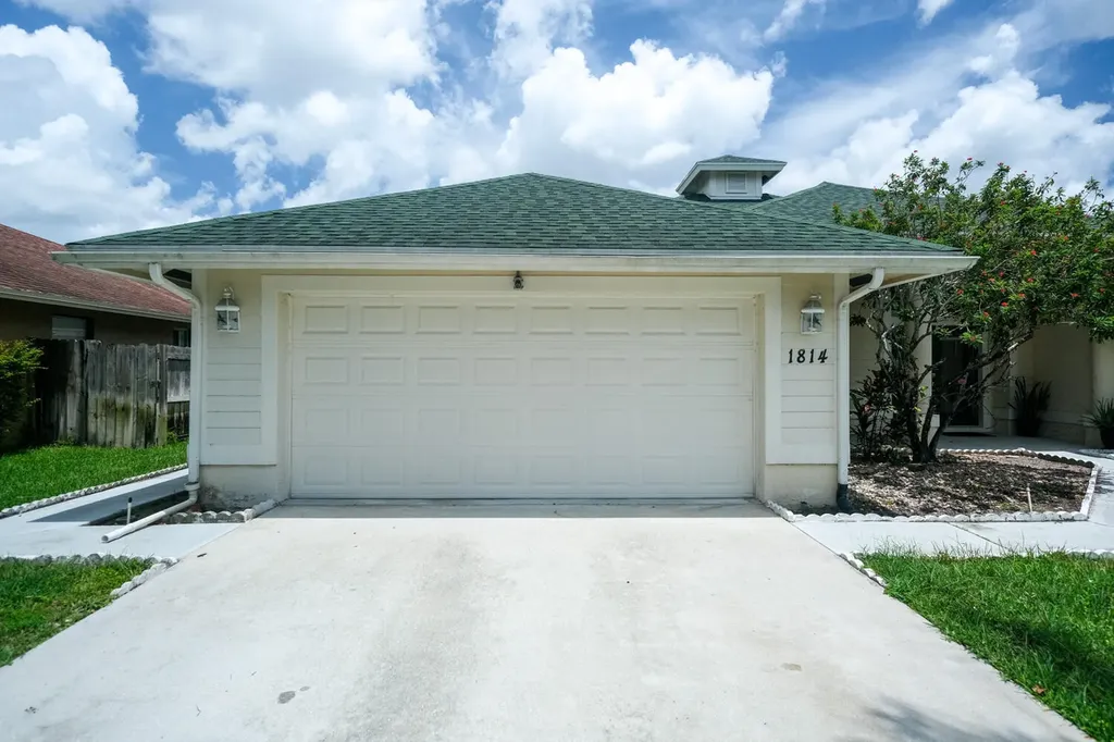 1814 Wisteria Street Wellington FL 33414