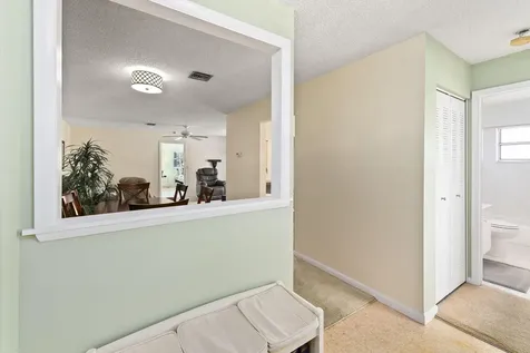533 S Lakes End Drive Fort Pierce FL 34982