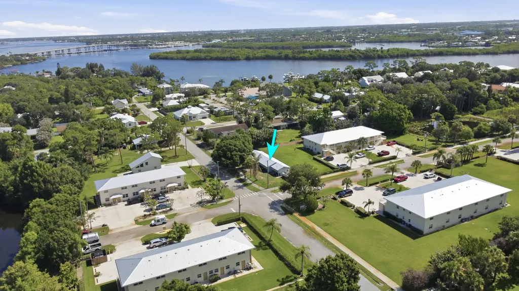623 SW 35th Street Palm City FL 34990