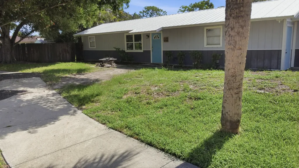 623 SW 35th Street Palm City FL 34990