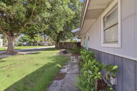 623 SW 35th Street Palm City FL 34990