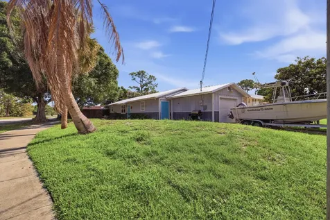 623 SW 35th Street Palm City FL 34990