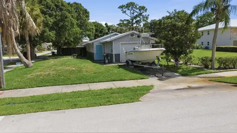 623 SW 35th Street Palm City FL 34990