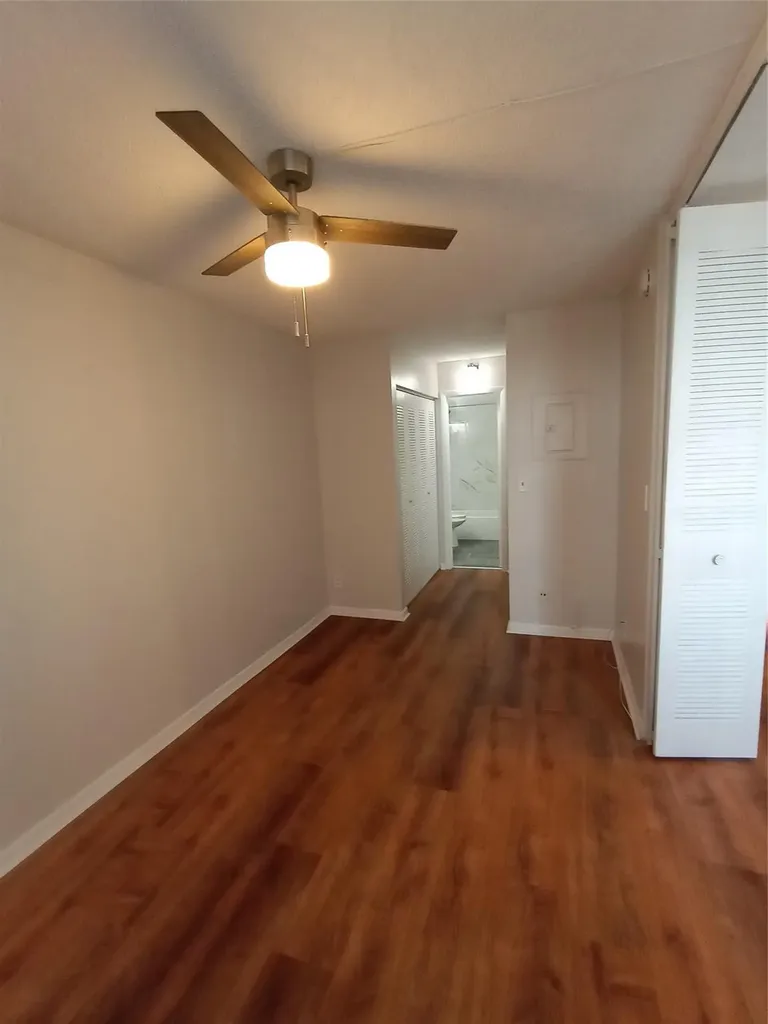 2771 Riverside Drive Coral Springs FL 33065
